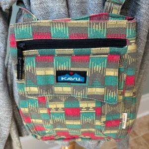 KAVU Crossbody Shoulder Bag Limited Edition Geometric Print Canvas